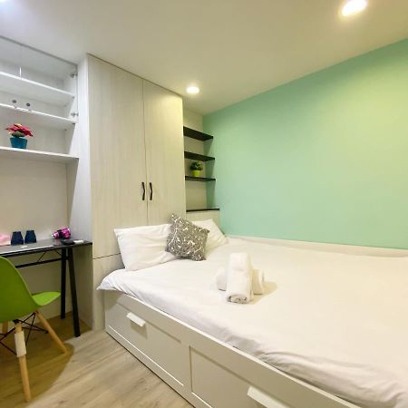 17 Fengjia Stay Taichung Exterior photo