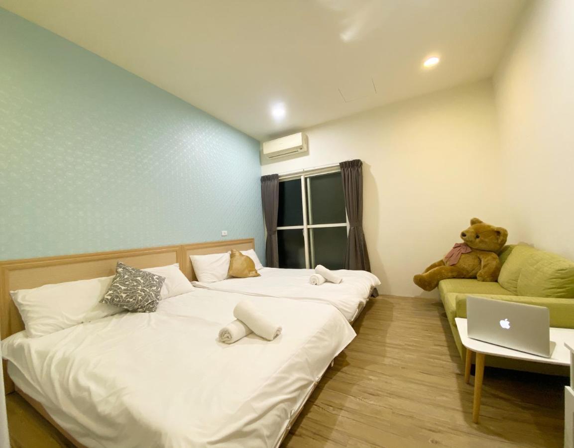 17 Fengjia Stay Taichung Exterior photo