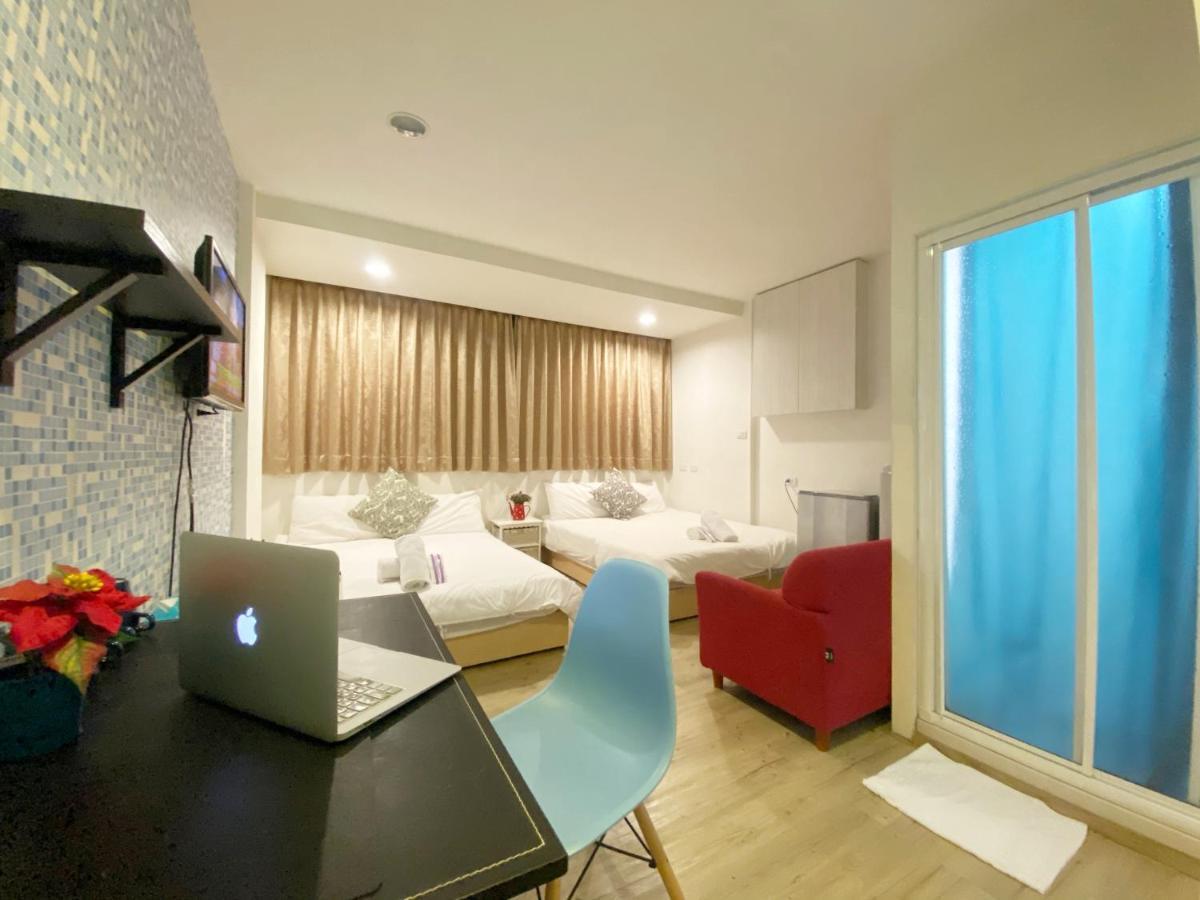 17 Fengjia Stay Taichung Exterior photo